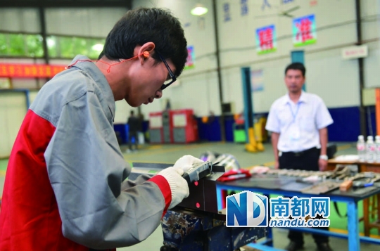 给学生提供足够多元的出路。C FP供图